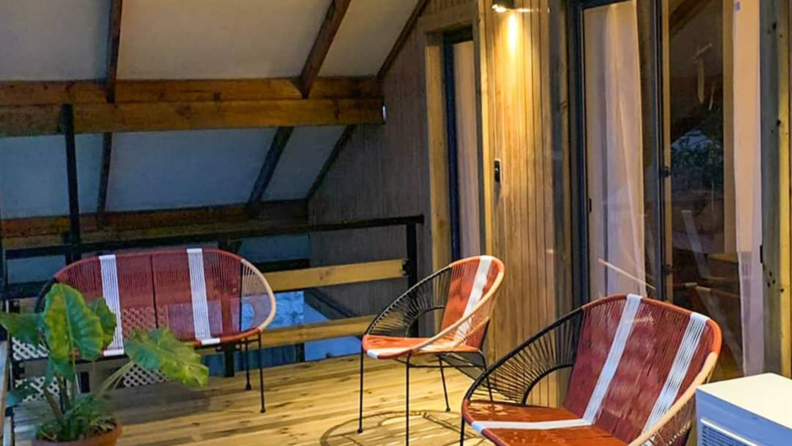 article-1-suite à l'étage